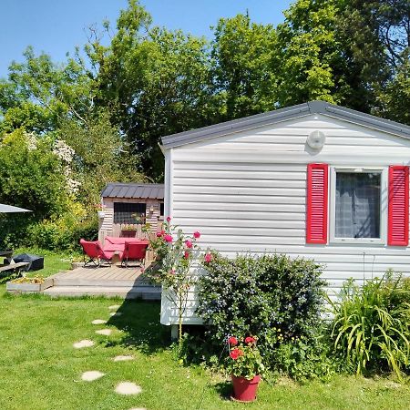 Mobil-Home Coin De Paradis En Cote D'Opale Sur Terrain Prive Et Sa Caravane Hermelinghen 外观 照片